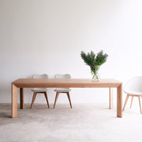 Oak Dining Table | Kasper - Natural
